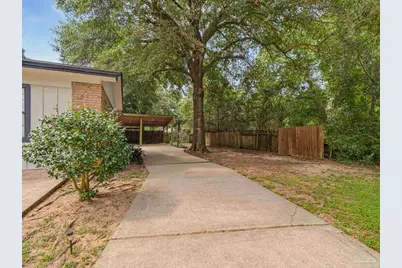 5905 Stephanie Dr, Milton, FL 32570 - Photo 38