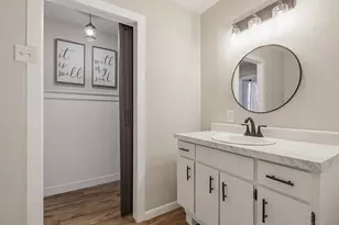 5905 Stephanie Dr, Milton, FL 32570 - Photo 14