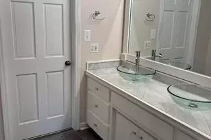 3111 Leesburg Square, Pensacola, FL 32504 - Photo 16