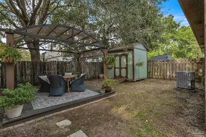 1806 San Dollar Cir, Pensacola, FL 32504 - Photo 2