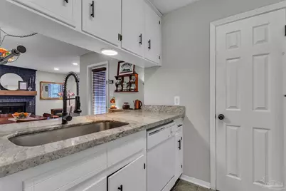 1806 San Dollar Cir, Pensacola, FL 32504 - Photo 8
