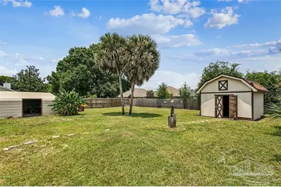 10720 Willow Lake Dr, Pensacola, FL 32506 - Photo 16