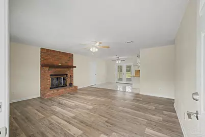 7867 S Airport Rd, Milton, FL 32583 - Photo 14