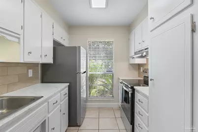 8101 Tippin Ave #F, Pensacola, FL 32514 - Photo 12