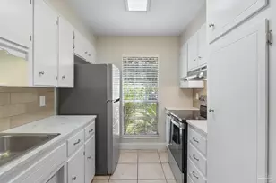 8101 Tippin Ave, Pensacola, FL 32514 - Photo 12
