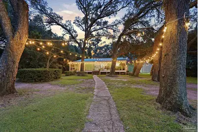 12480 Lillian Hwy, Pensacola, FL 32506 - Photo 2