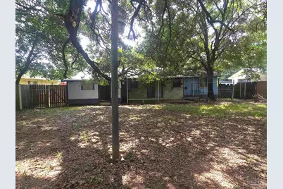 820 Montclair Rd, Pensacola, FL 32505 - Photo 10