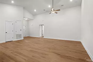 8237 Western Way Dr, Pensacola, FL 32526 - Photo 2
