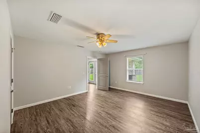 5622 Riviera Dr, Milton, FL 32583 - Photo 14