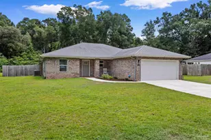 5622 Riviera Dr, Milton, FL 32583 - Photo 1