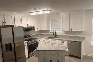 911 Jacks Branch Rd, Cantonment, FL 32533 - Photo 4