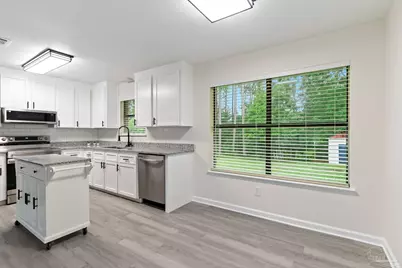 911 Jacks Branch Rd, Cantonment, FL 32533 - Photo 24