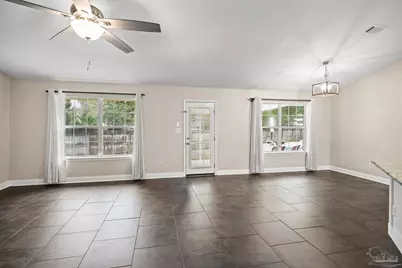 107 Bosque Ct, Cantonment, FL 32533 - Photo 4