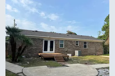 3244 Maplewood Dr, Gulf Breeze, FL 32563 - Photo 2