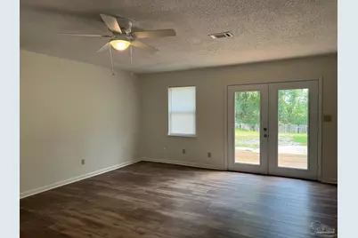 3244 Maplewood Dr, Gulf Breeze, FL 32563 - Photo 4