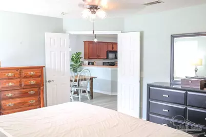 1207 Simpson St, Pensacola, FL 32526 - Photo 8