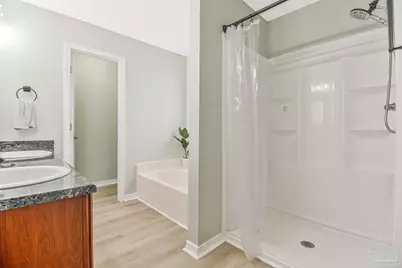 1207 Simpson St, Pensacola, FL 32526 - Photo 38