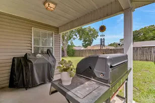 1207 Simpson St, Pensacola, FL 32526 - Photo 10