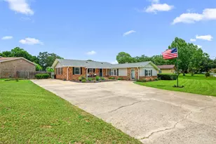 5902 Kendall Ave, Pensacola, FL 32506 - Photo 30