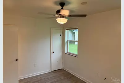107 Holmes Dr #C, Pensacola, FL 32507 - Photo 6
