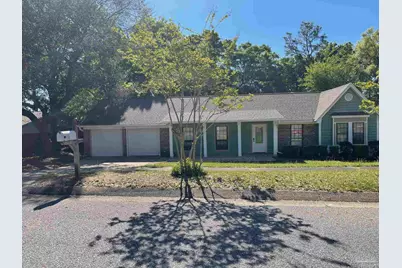 4615 Gladstone Dr, Pensacola, FL 32514 - Photo 2
