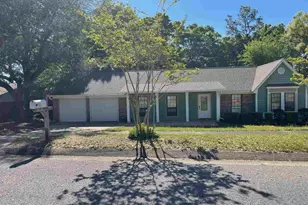 4615 Gladstone Dr, Pensacola, FL 32514 - Photo 2