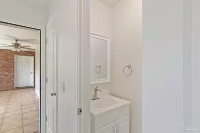 11560 Mobile Hwy, Pensacola, FL 32526 - Photo 20