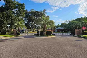 3881 Throne Ct, Milton, FL 32583 - Photo 18