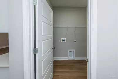 8318 Vickie St, Pensacola, FL 32514 - Photo 10