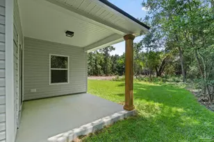 8310 Vickie St, Pensacola, FL 32514 - Photo 4