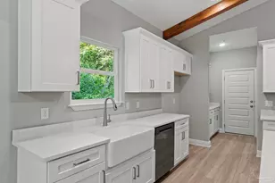 8310 Vickie St, Pensacola, FL 32514 - Photo 28
