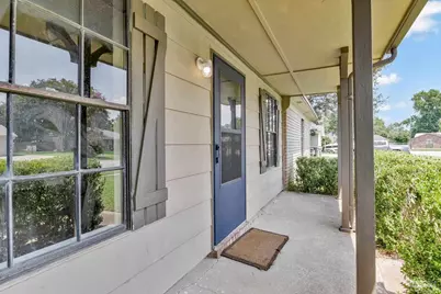 7952 Dartmoor Cir, Pensacola, FL 32514 - Photo 2