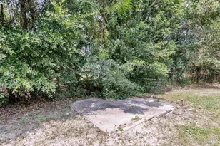 7952 Dartmoor Cir, Pensacola, FL 32514 - Photo 54