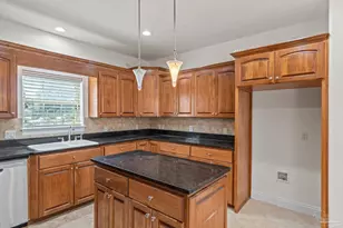 1732 Magnolia Harbor Dr, Navarre, FL 32566 - Photo 20