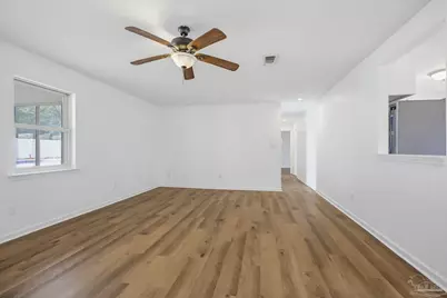7422 Hidden Valley Rd, Pensacola, FL 32526 - Photo 4