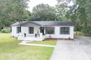 9900 Pine Meadow Ln, Pensacola, FL 32534 - Photo 2