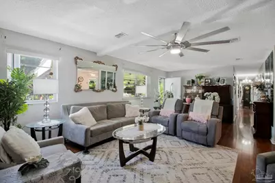 7120 Pennington Dr, Pensacola, FL 32526 - Photo 4