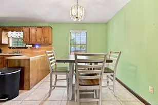 8765 Bowman Ave, Pensacola, FL 32534 - Photo 6