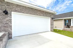 5562 Galahad Trl, Milton, FL 32583 - Photo 4