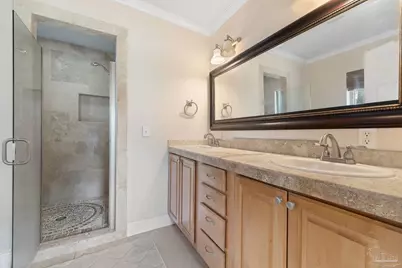 1220 Dexter Ave, Pensacola, FL 32507 - Photo 16