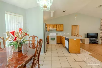 8098 Conrad St, Pensacola, FL 32507 - Photo 10