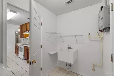 8197 Verdura St, Navarre, FL 32566 - Photo 14