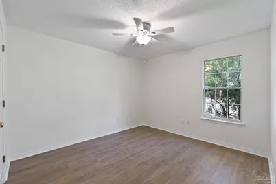 8197 Verdura St, Navarre, FL 32566 - Photo 18