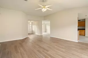 640 Buoy Dr, Pensacola, FL 32507 - Photo 6