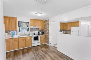 615 N Wentworth St, Pensacola, FL 32505 - Photo 6