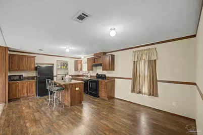 5730 Government Dr, Gulf Breeze, FL 32563 - Photo 10