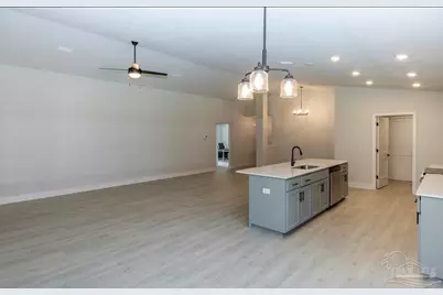 5161 Zenith Ln, Milton, FL 32583 - Photo 14