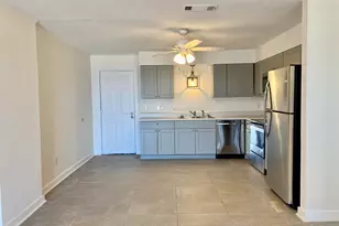 9557 Lillian Hwy, Pensacola, FL 32506 - Photo 6