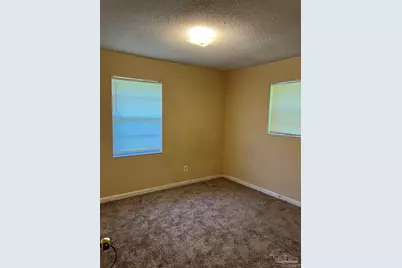 2048 Tomlinson Rd, Pensacola, FL 32526 - Photo 16