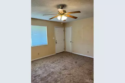 2048 Tomlinson Rd, Pensacola, FL 32526 - Photo 8